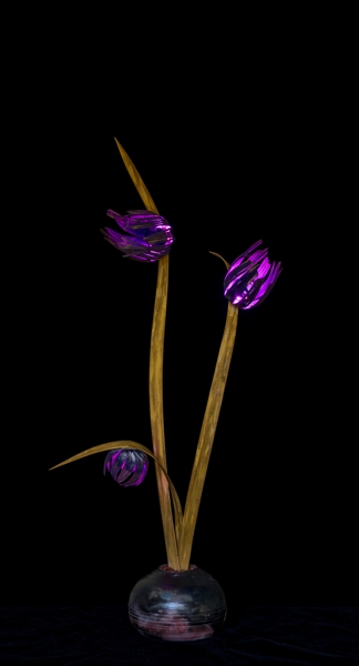 Fleur de bois with purple light, botanical sculptural lighting.